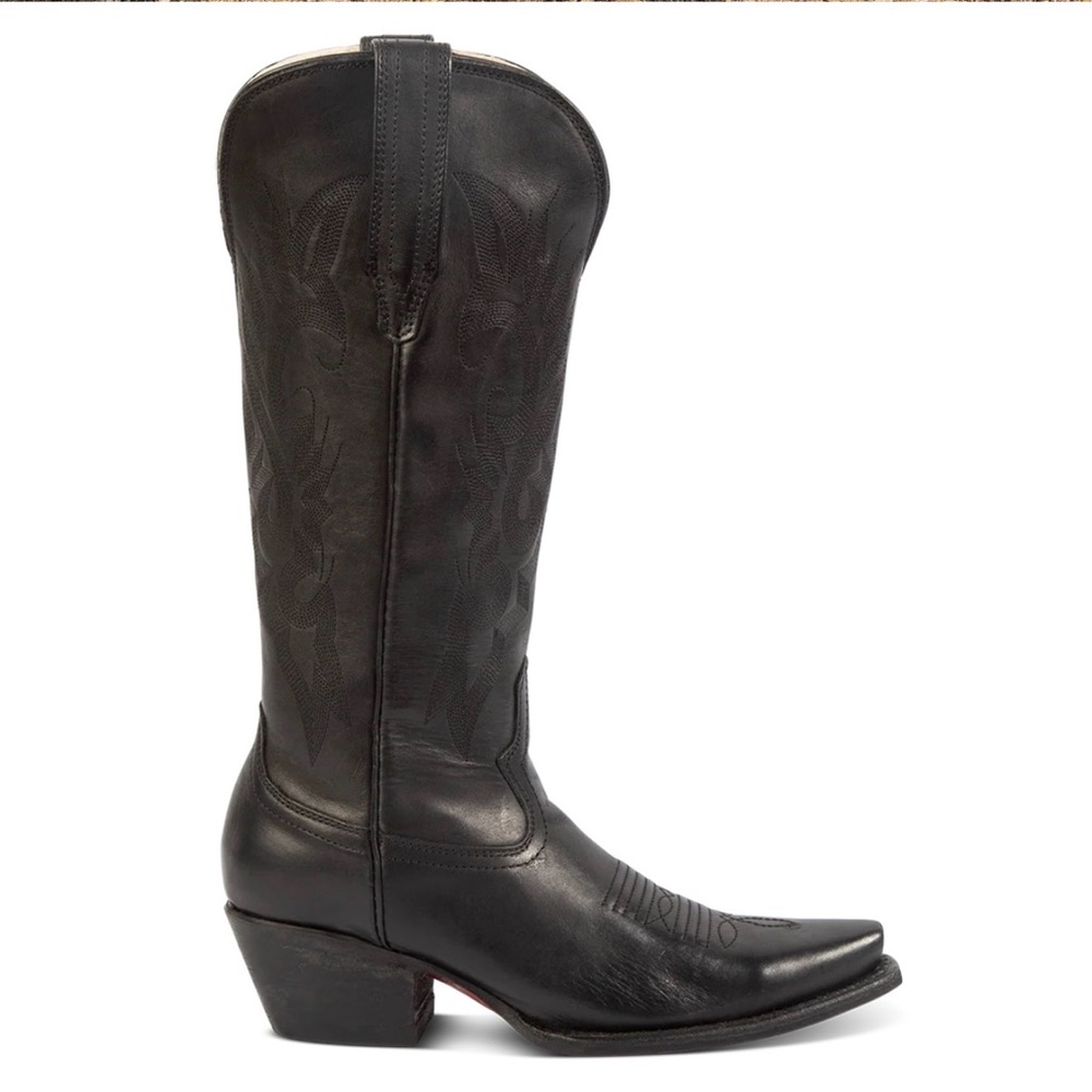 Classic Black Leather Western Boots - Women